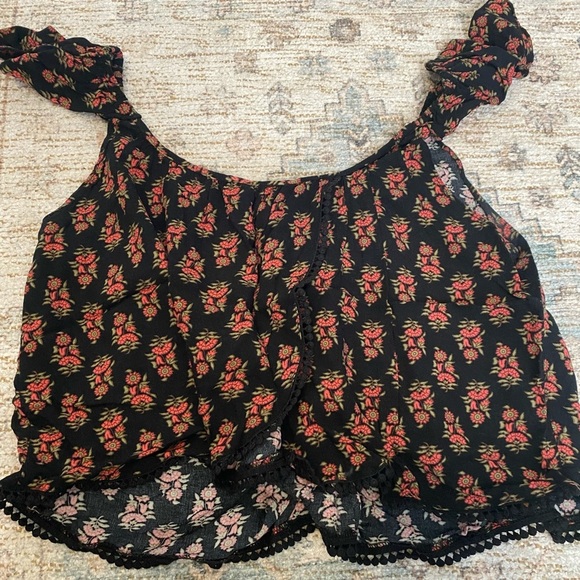 Forever 21 Floral Boho Off the Shoulder Top in Orange and Black - Picture 3 of 5